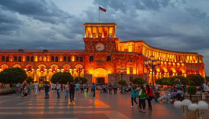 میدان جمهوری ارمنستان